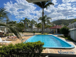 cód 154 - Excelente apartamento á apenas 200m do mar!